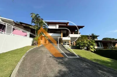 Casa em condomínio fechado com 4 quartos para alugar na rua santo eduardo, piratininga, niterói, 333 m2 por r$ 5.500