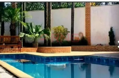 Casa de condomínio maravilhosa com 3 suites 200metros no horto