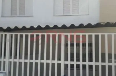 Casa para alugar na Vl Guilherme 2 dorms sala cozinha banheiro quintal 1 vaga 90M2  2.600,00
