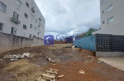 Terreno à venda no Neva, Cascavel 