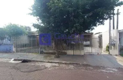 Casa com 3 quartos à venda no Brasília, Cascavel 