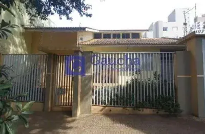 Casa com 3 quartos à venda no Centro, Cascavel 
