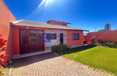 Casa com 3 quartos à venda no Centro, Cascavel 