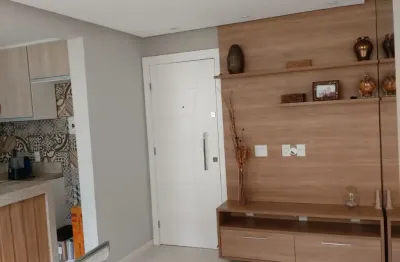 Apartamento com 2 quartos para alugar na Avenida Brigadeiro Mário Epinghaus, 73, Centro, Lauro de Freitas