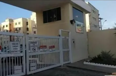 Apartamento com 2 quartos para alugar na Rua Vereador Jone Kiss, 581, Itingá, Lauro de Freitas