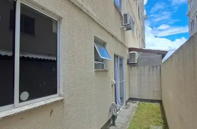 Apartamento com 2 quartos para alugar na Rua Pataro Machado, 756, Centro, Lauro de Freitas