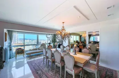 Apartamento com 4 quartos à venda na rua engenheiro veríssimo de matos, 66, bela vista, porto alegre por r$ 5.900.000