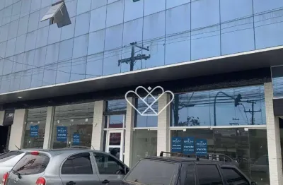 Loja de esquina com 450m² e mezanino na avenida dorival cândido: elevador e localização premium inclusos