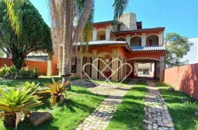 Casa Espaçosa com 3 Dormitórios, Suíte e Sacada: Conforto para Sua Família!