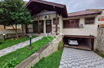 Espaçosa casa de 2 andares à venda e locação no bairro dom feliciano