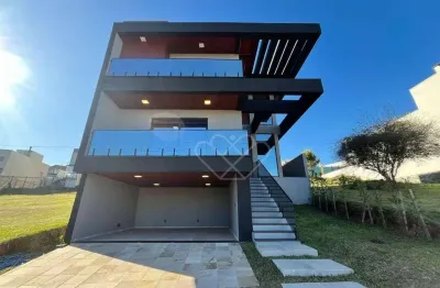 Casa de alto padrão com 3 suítes e piscina no província de gênova