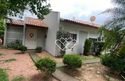 Casa com 2 dormitórios, quintal e lazer completo em condomínio: o lar ideal para sua família!