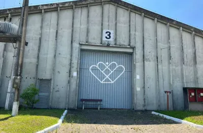 Pavilhão de 1350m² no bairro morada dos sobrados – perfeito para seu negócio