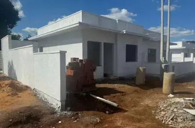 Encantadora casa no bairro são luiz com 2 dormitórios e vaga coberta – sua nova oportunidade!