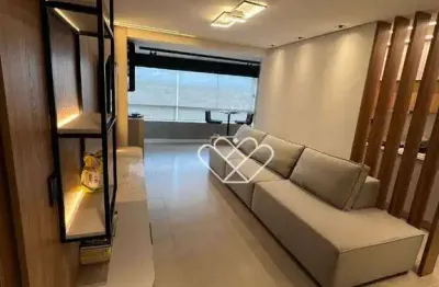 Apartamento com 3 quartos, piscina e churrasqueira no terraço em dom feliciano