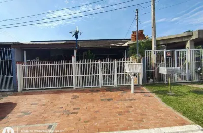Casa à venda no morada dos sobrados com 2 dormitórios e espaço gourmet
