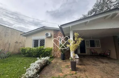 Casa ampla e completa com quiosque e espaço externo no dom feliciano