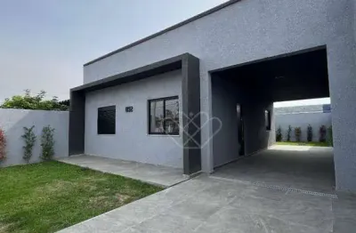 Casa com pátio amplo, edícula e ótimo acabamento à venda em gravataí