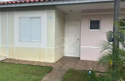 Casa em condomínio fechado com lazer completo e próxima ao centro de gravataí