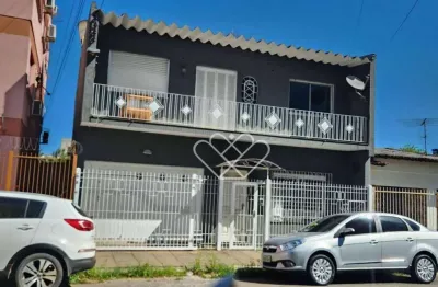 Casa espaçosa com perfil residencial e comercial à venda ou para alugar na Vila City – Cachoeirinha