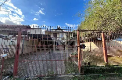 Apartamento com 2 dormitórios e vaga coberta no vera cruz