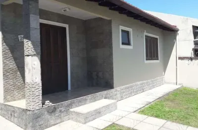 Ampla casa com lazer completo a poucos minutos do centro de gravataí