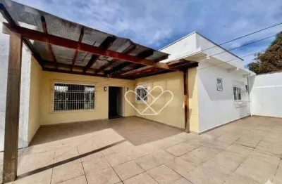 Casa à venda com ampla área e alto padrão no bairro Vila Vista Alegre em Cachoeirinha