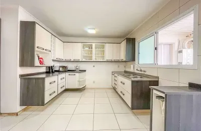 Apartamento com 3 quartos à venda na Rua Olinda, São Geraldo, Porto Alegre