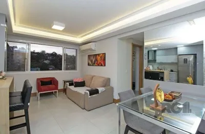 Apartamento com 2 quartos à venda na Rua Dário Totta, Teresópolis, Porto Alegre