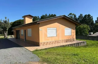 Casa com 3 quartos para alugar na Rua Bernardo Pires, Neópolis, Gravataí
