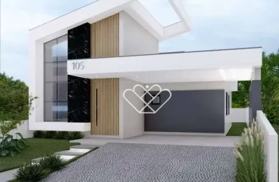 Casa de alto padrão com piscina, lareira e churrasqueira: o seu novo lar espera por você!