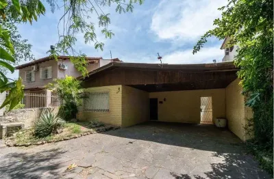Casa em condomínio fechado com 4 quartos à venda na Rua Saica, Petrópolis, Porto Alegre