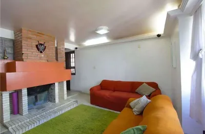 Casa em condomínio fechado com 5 quartos à venda na Rua São Guilherme, São José, Porto Alegre