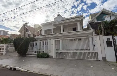Casa em condomínio fechado com 4 quartos à venda na Rua Bélgica, Moinhos De Vento, Canoas