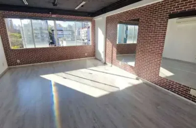 Sala comercial à venda na Rua Vicente da Fontoura, Rio Branco, Porto Alegre