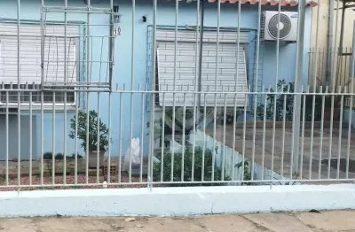 Casa espaçosa com 3 quartos e excelente área no jardim itu sabará em porto alegre