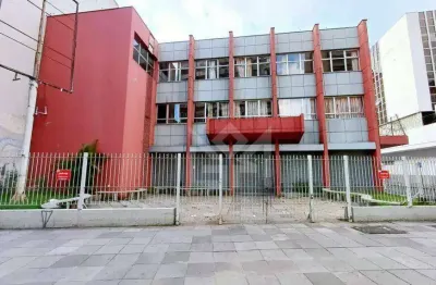 Prédio comercial de 3 andares com 6 banheiros no centro de porto alegre