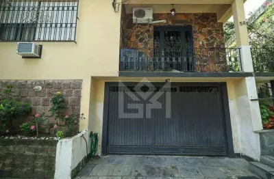 Casa à venda no bairro jardim carvalho em porto alegre com 150m²