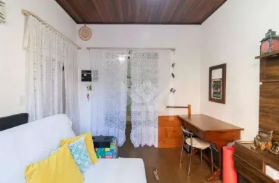 Casa mobiliada no centro de porto alegre com 4 quartos e hidromassagem