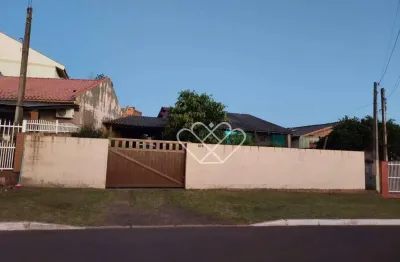 Casa no bairro São Luiz em Gravataí com amplo terreno e ótima área externa