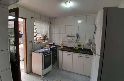 Casa com 2 quartos à venda na rua oswaldo brandão, 145, itaquera, são paulo, 320 m2 por r$ 580.000