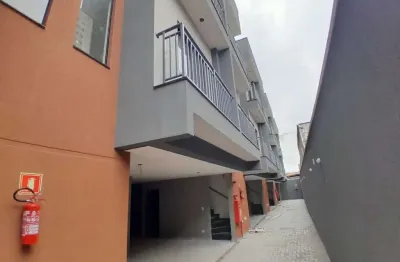 Casa em condomínio à venda em itaquera, vila carmosina, são paulo-sp: 2 quartos, 1 sala, 1 banheiro, 1 vaga, 85m² de área