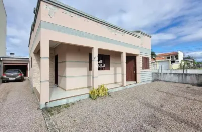 Casa para venda em sombrio, parque das avenidas, 3 dormitórios, 1 suíte, 2 banheiros, 2 vagas