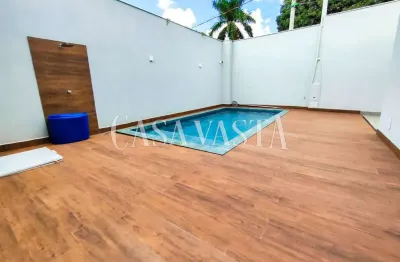Fantástica casa com piscina em terreno de 500 m² no bairro icaray