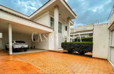 Casa com 4 quartos à venda na Rua Senador Assis Chateaubriand, Saudade, Araçatuba