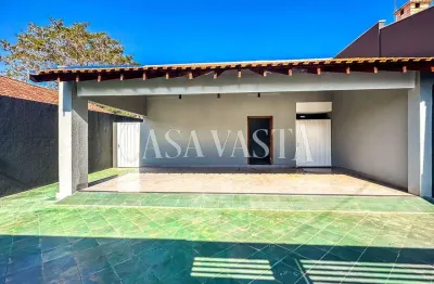 Casa com 3 quartos à venda no Umuarama, Araçatuba 