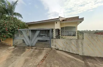 Casa para venda em presidente prudente, parque furquim, 3 dormitórios, 1 suíte, 2 banheiros, 4 vagas