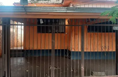 Casa à venda no Jardim Bela Vista, Ourinhos 