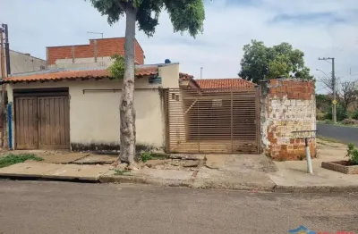 Casa para Venda em Presidente Prudente, Conjunto Habitacional Jardim Humberto Salvador, 3 dormitórios, 2 banheiros, 2 vagas