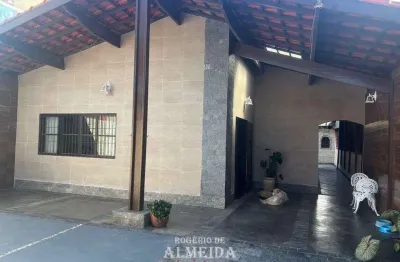 Casa a venda com 3 quartos, balneário gaivotas, itanhaém